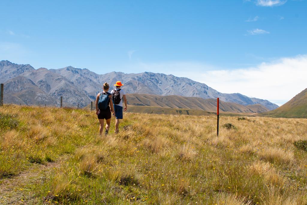 Seonaid and Jay cruising along the well-formed track.