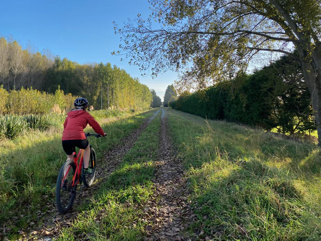 Jen on the most picturesque section of the stopbank.