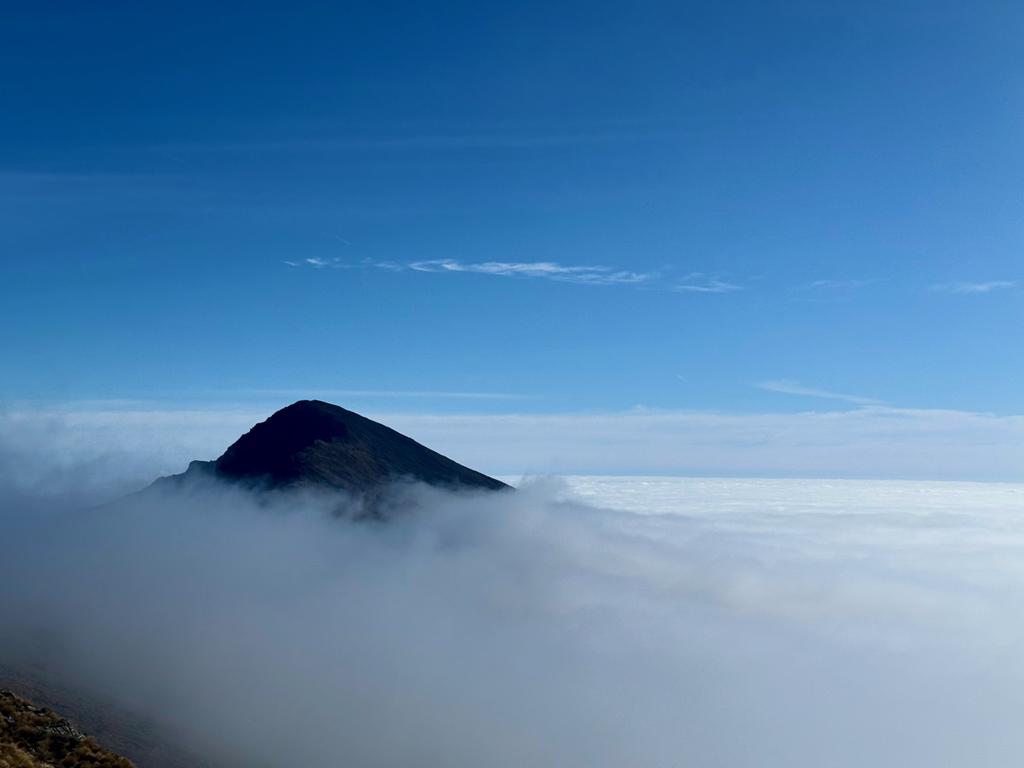 Mt Fell almost swamped in cloud.