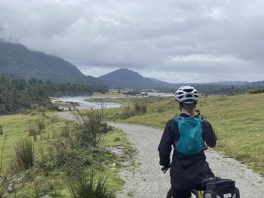 Mmm view. Nothing but e-bikes as far as the eye can see.