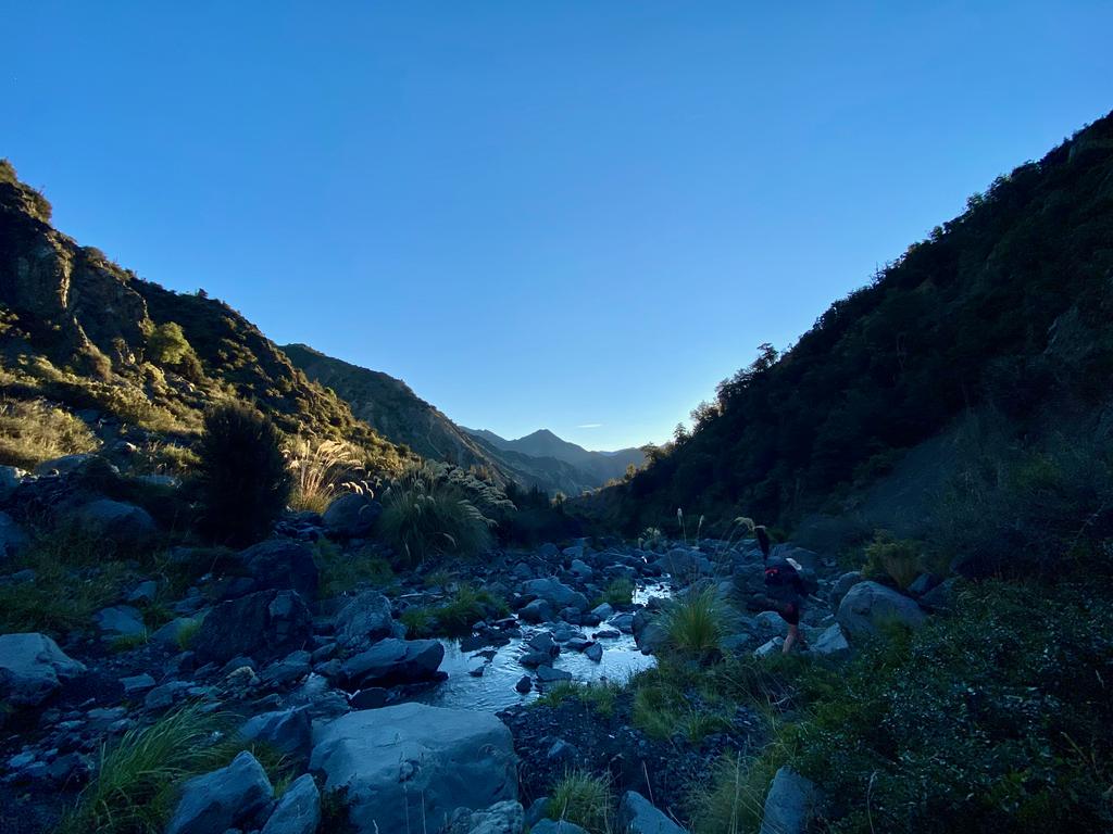 The evening sun leaving Doddemeade Stream.